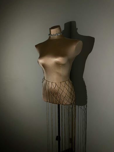 Аксесоар с ресни и мрежа – за сако, дънки или пола